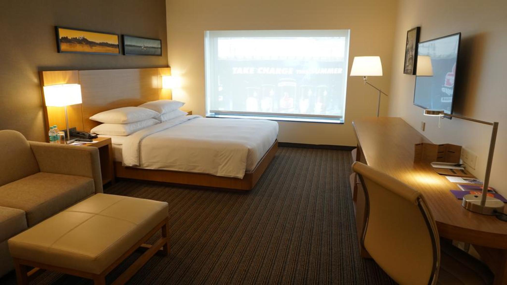 海得拉巴班哈拉山凯悦嘉轩酒店 外观 照片 A room at the Hilton Garden Inn in San Francisco